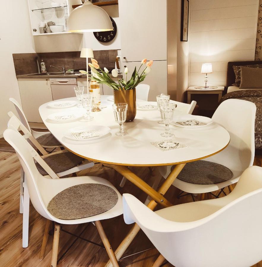 Apartment For Family & Friends Eisingen Luaran gambar
